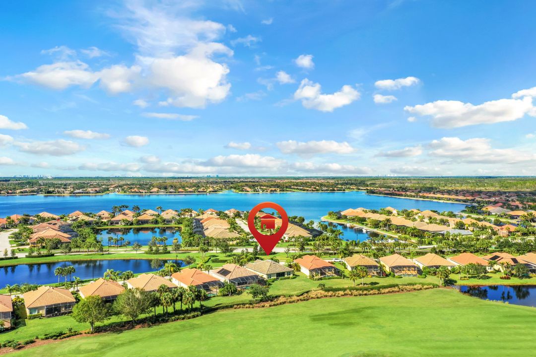 9106 Limestone Ln, Naples, FL 34120