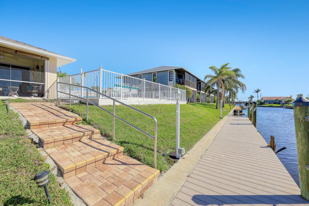 830 SW 48th Terrace, Cape Coral, FL 33914