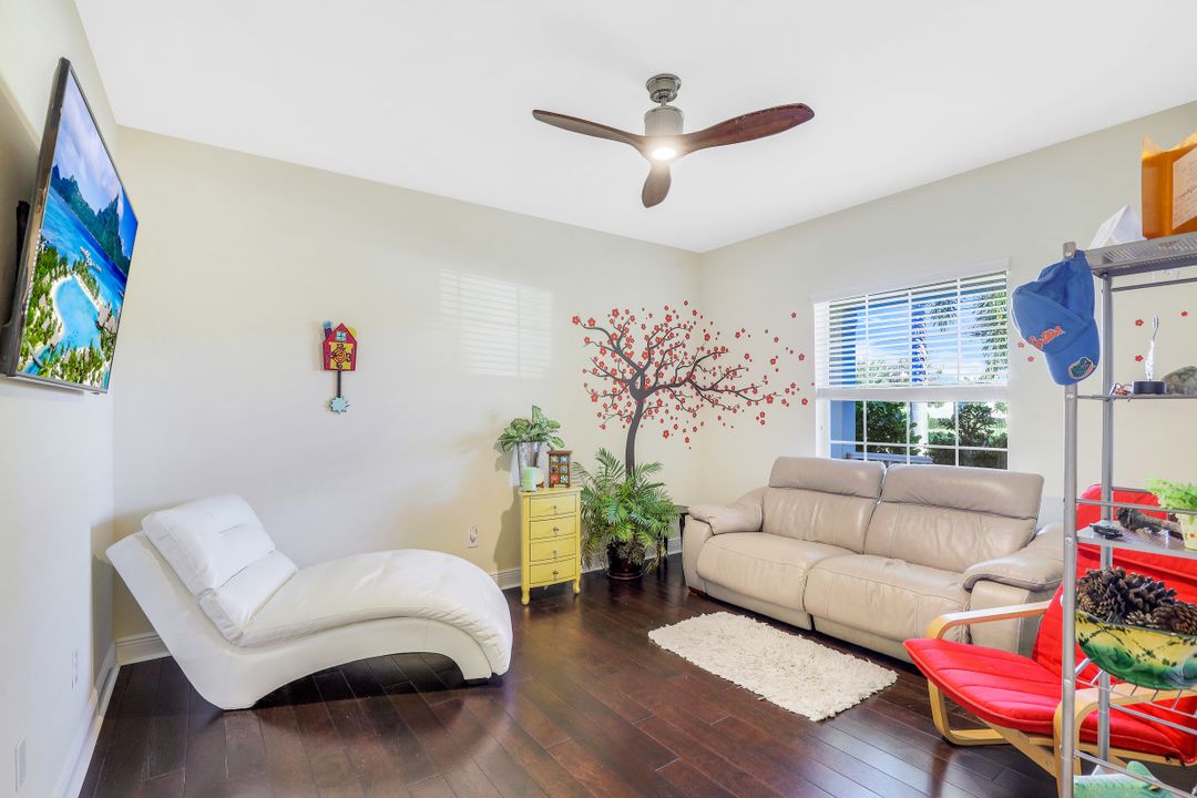 3771 Canopy Cir, Naples, FL 34120