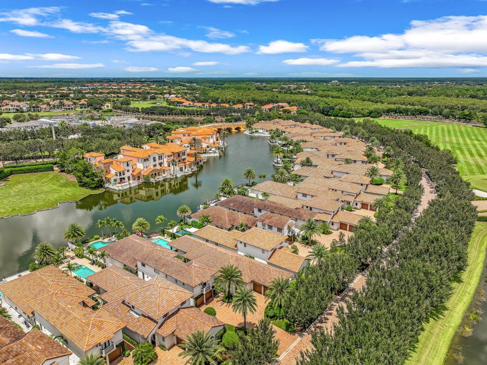 16448 Talis Park Dr, Naples, FL 34110