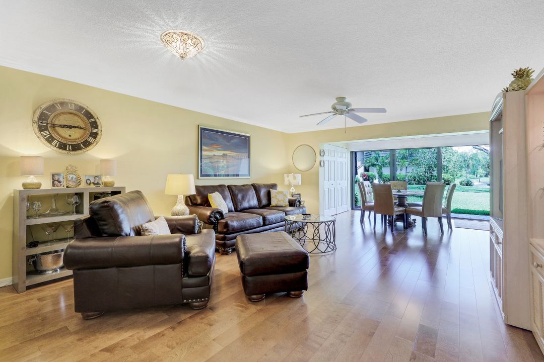 1624 Spoonbill Ln #A, Naples, FL 34105