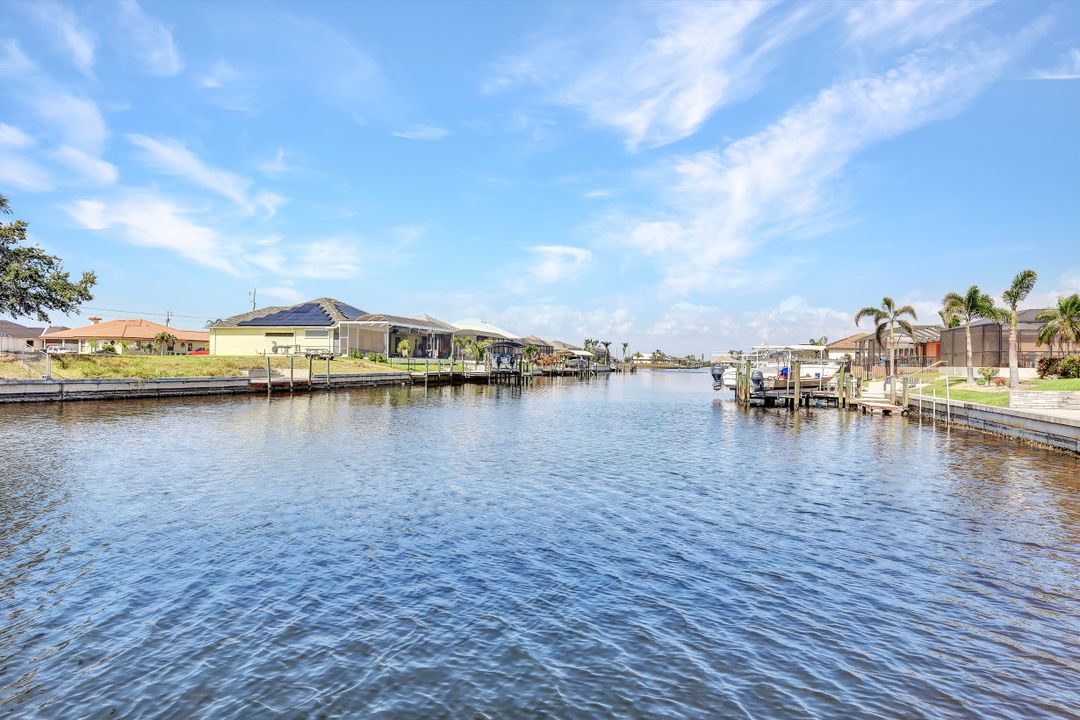 214 NW 32nd Pl, Cape Coral, FL 33993