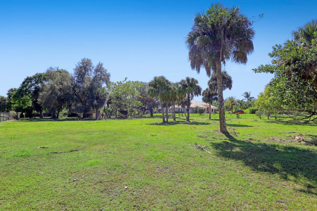 5371 Park Rd, Fort Myers, FL 33908