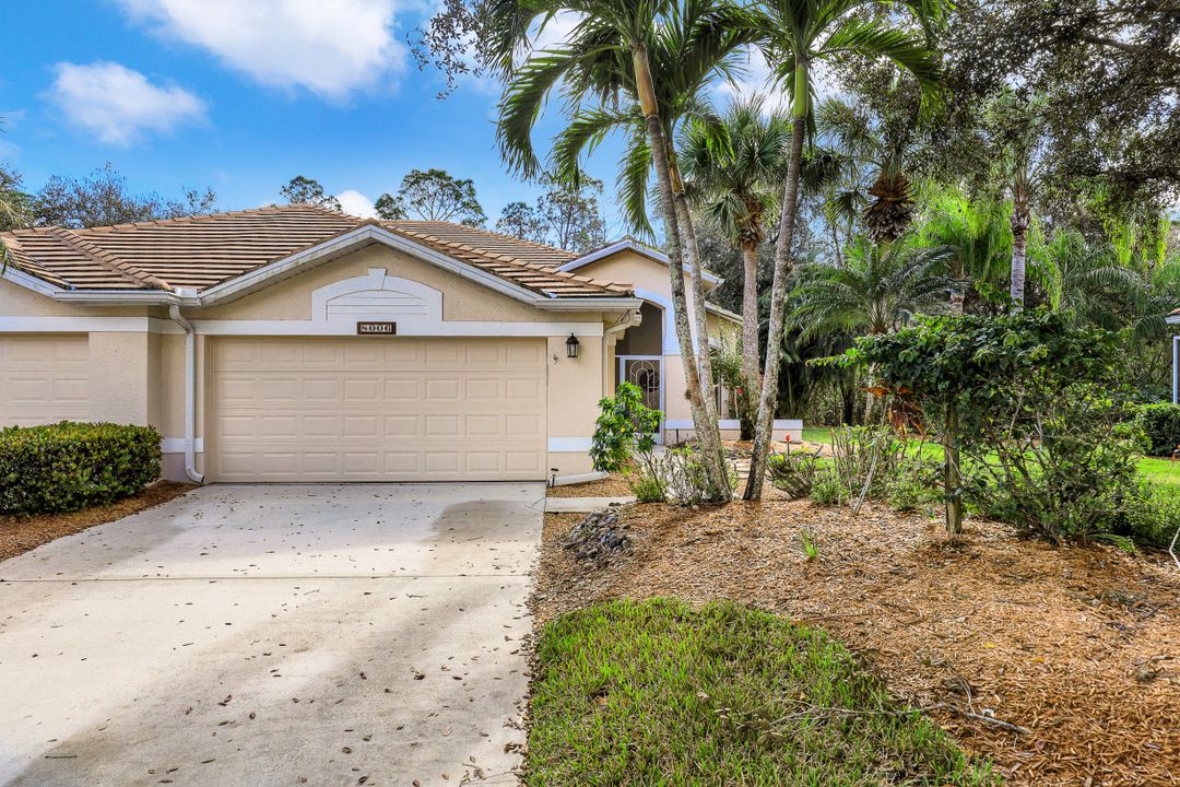 8006 Kilkenny Ct, Naples, FL 34112