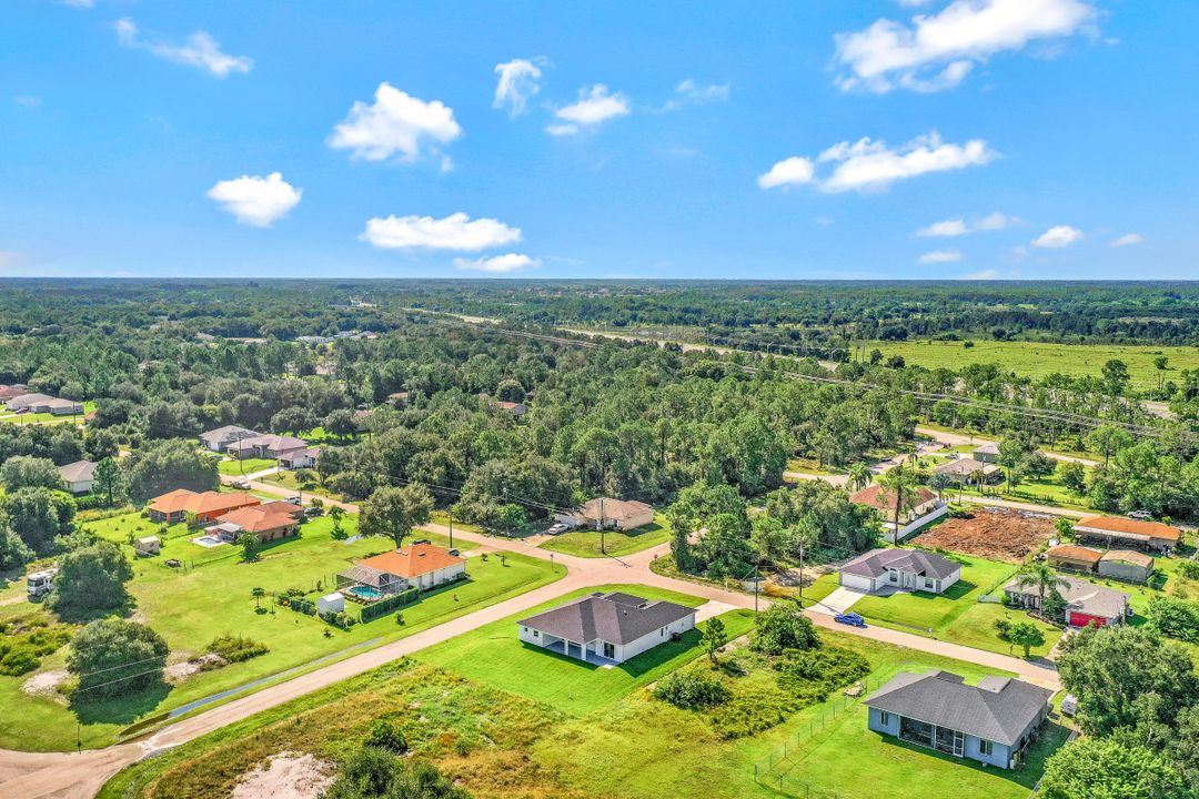2900 51st St SW, Lehigh Acres, FL 33976
