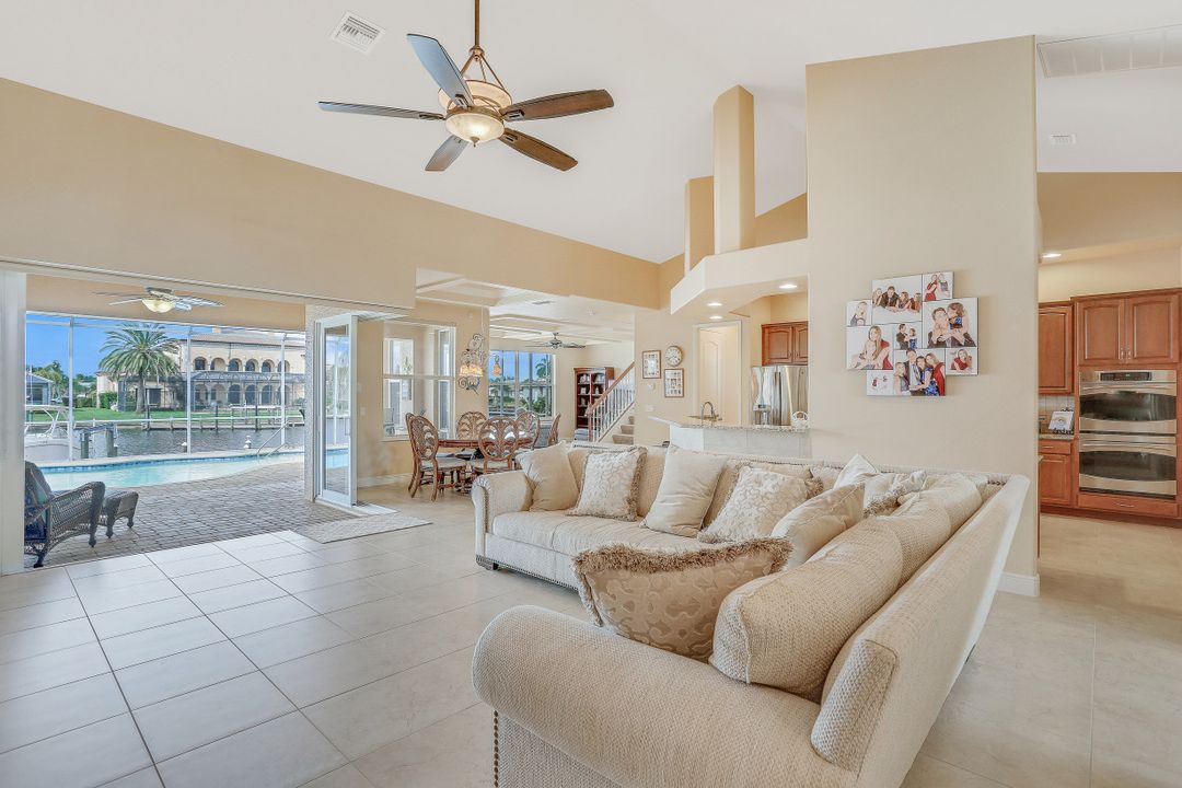 719 Coral Dr, Cape Coral, FL 33904