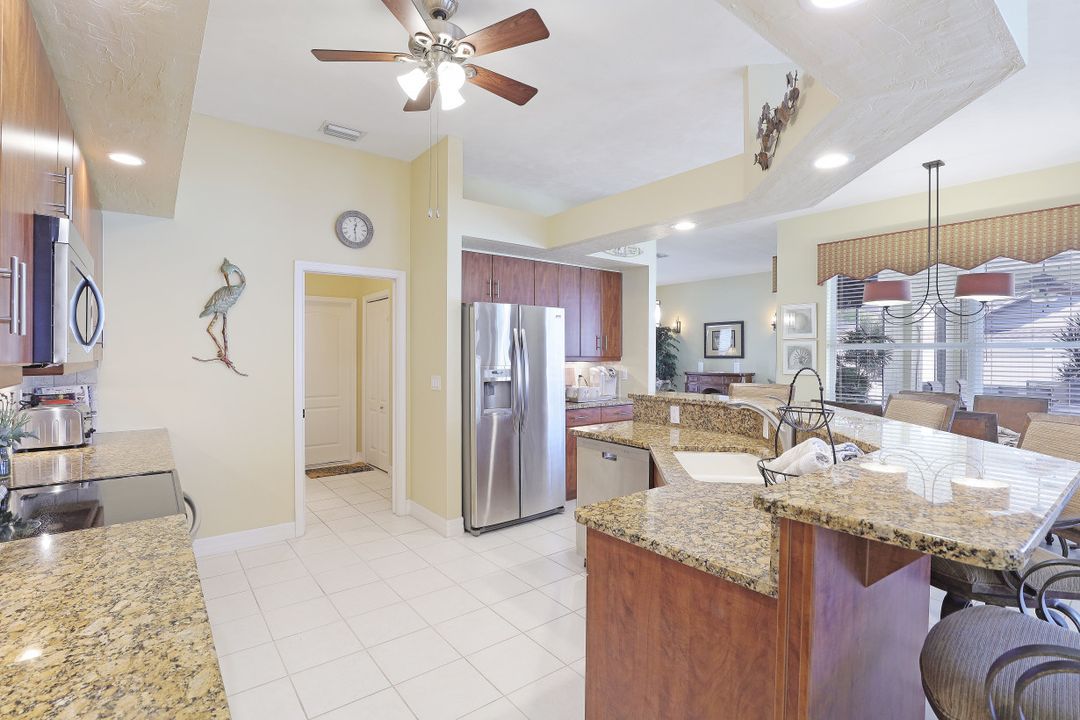 5209 SW 25th Pl, Cape Coral, FL 33914