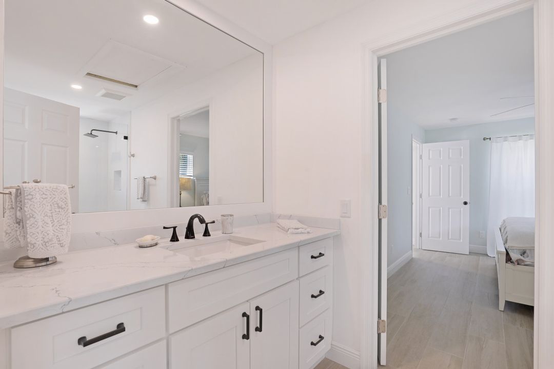 25063 Luci Dr, Bonita Springs, FL 34135