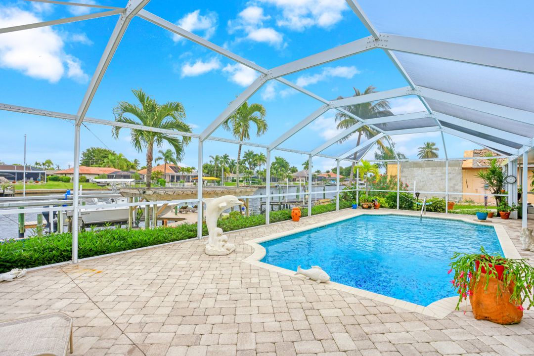 2019 SE 28th Terrace, Cape Coral, FL 33904