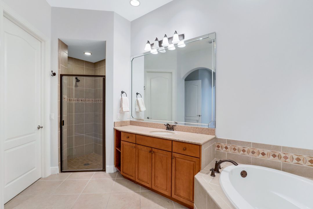 28550 Calabria Ct #102, Naples, FL 34110