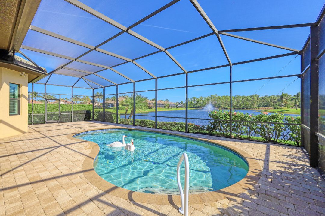 6344 Serano Way, Naples, FL 34113