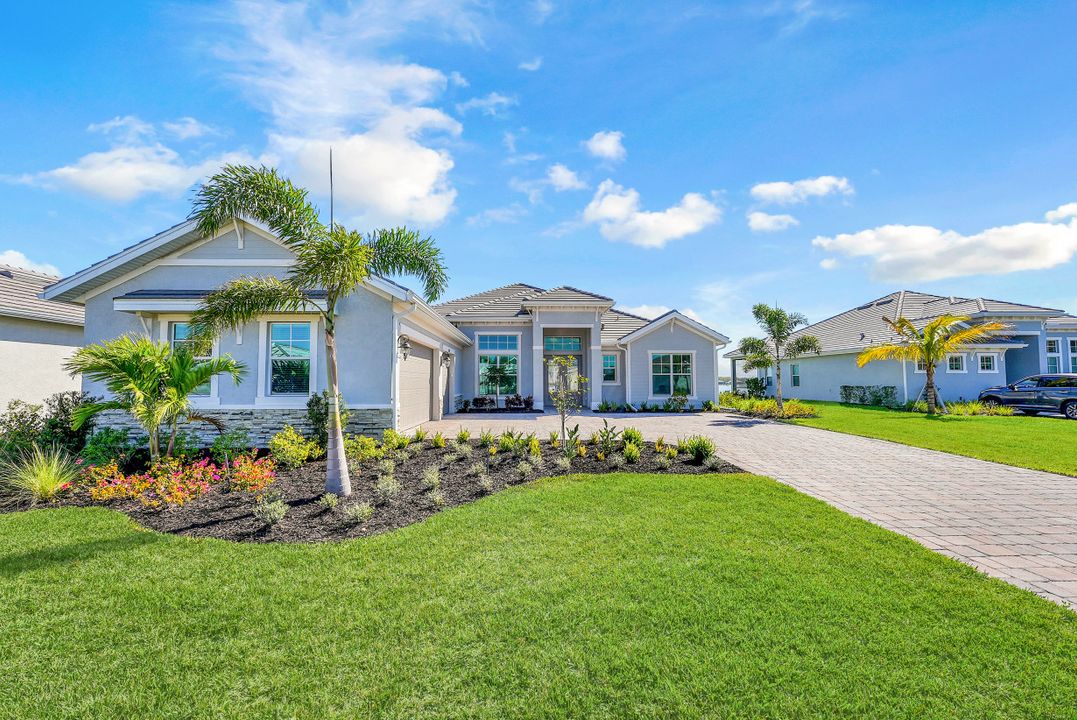 18837 WildBlue Blvd, Fort Myers, FL 33913