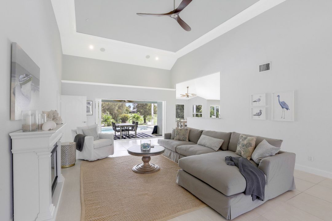 1558 Jamaica Ct, Marco Island, FL 34145