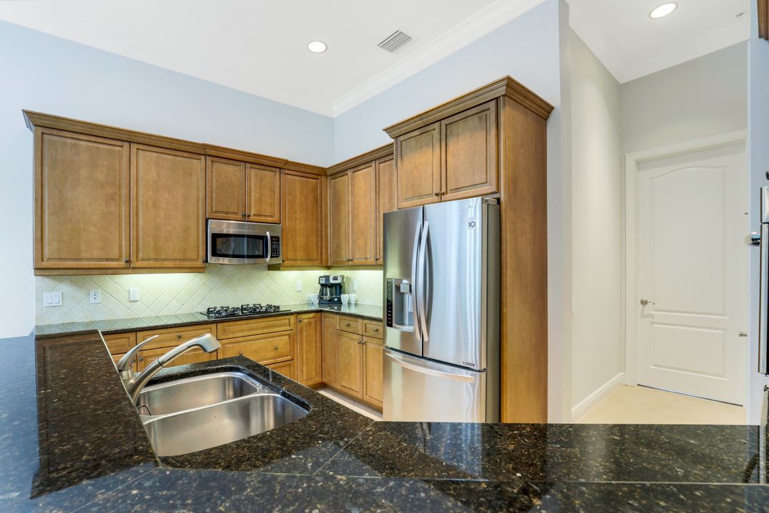 28550 Calabria Ct #102, Naples, FL 34110