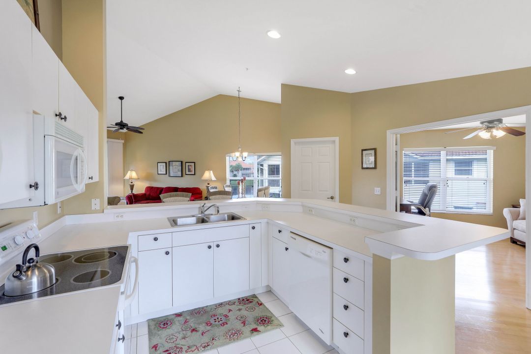 5410 Worthington Ln #204, Naples, FL 34110