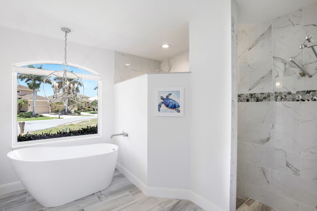 160 S Seas Ct, Marco Island, FL 34145