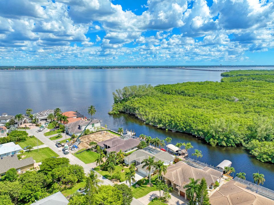 2356 Coral Point Dr, Cape Coral, FL 33990