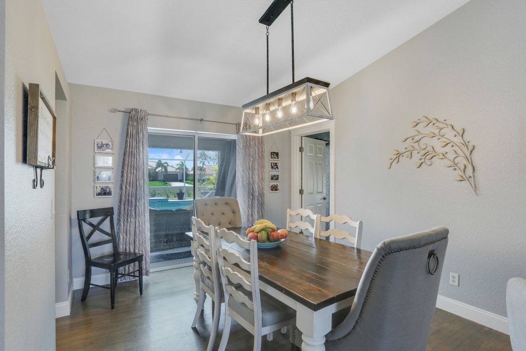 1021 NW 43rd Ave, Cape Coral, FL 33993