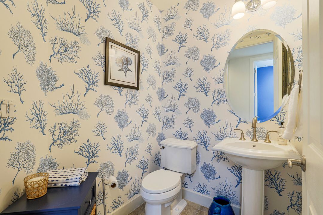 8036 Players Cove Dr #3-102, Naples, FL 34113