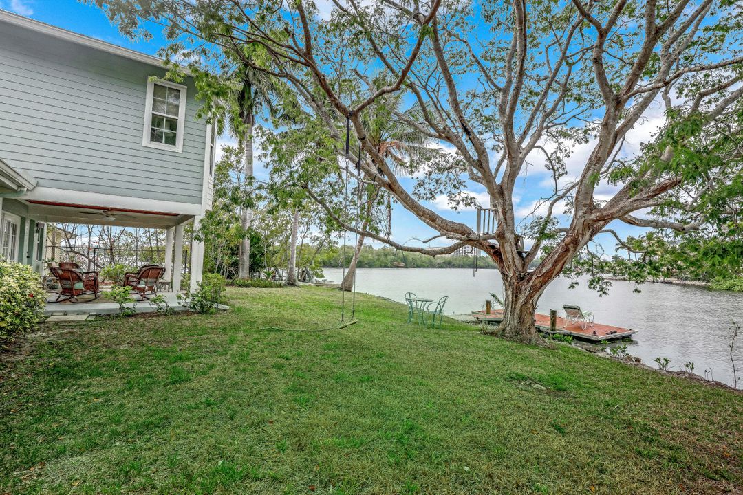 249 3rd St, Bonita Springs, FL 34134