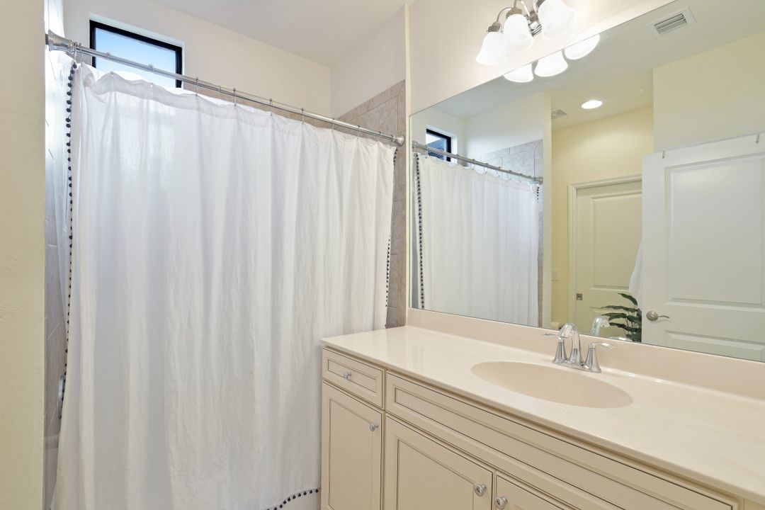 15851 Portofino Springs Blvd #101, Fort Myers, FL 33908