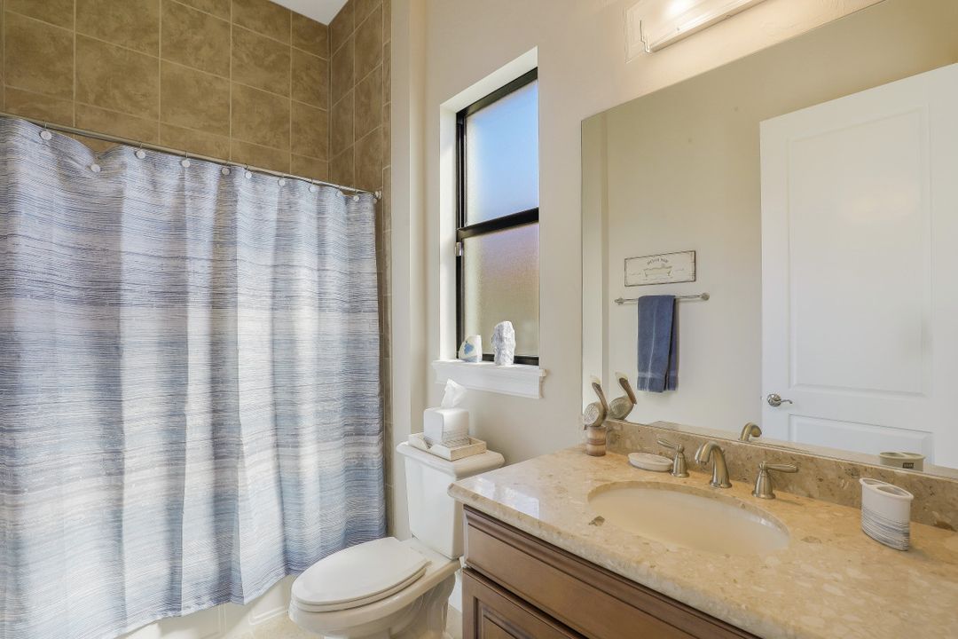 18600 Cypress Haven Dr, Fort Myers, FL 33908