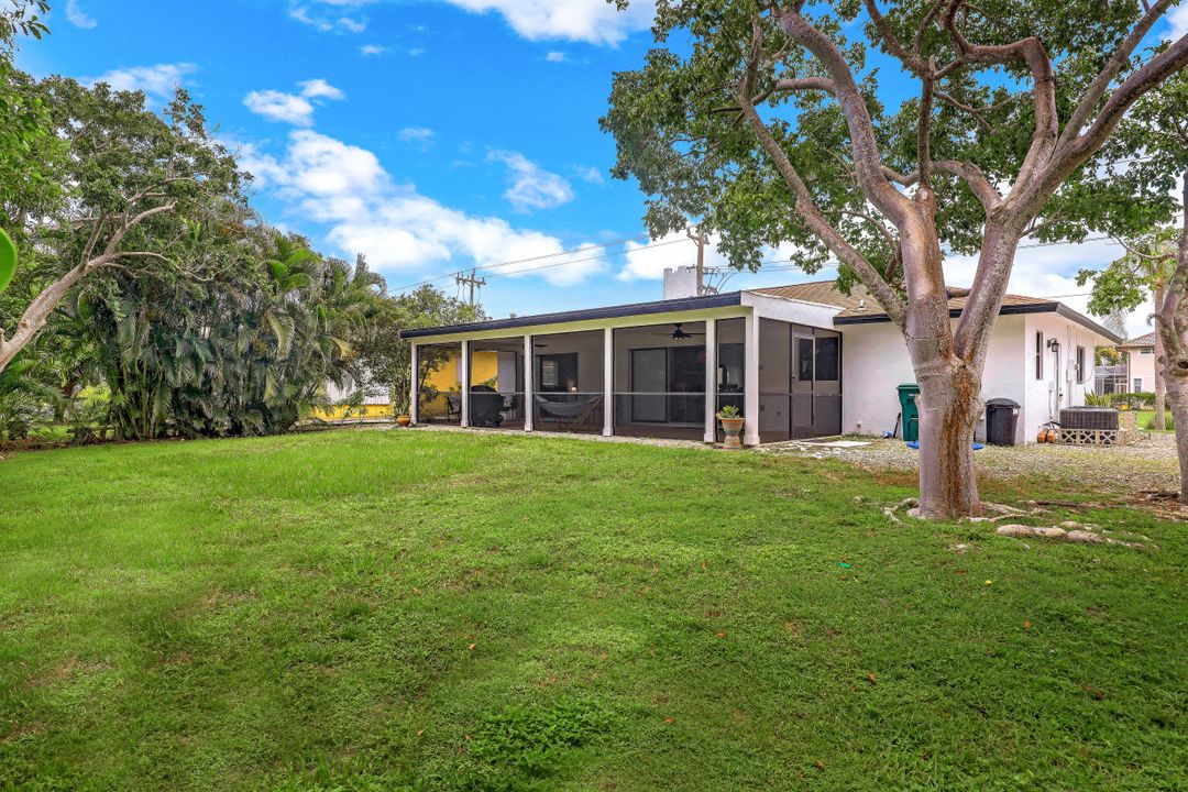 387 S Heathwood Dr, Marco Island, FL 34145