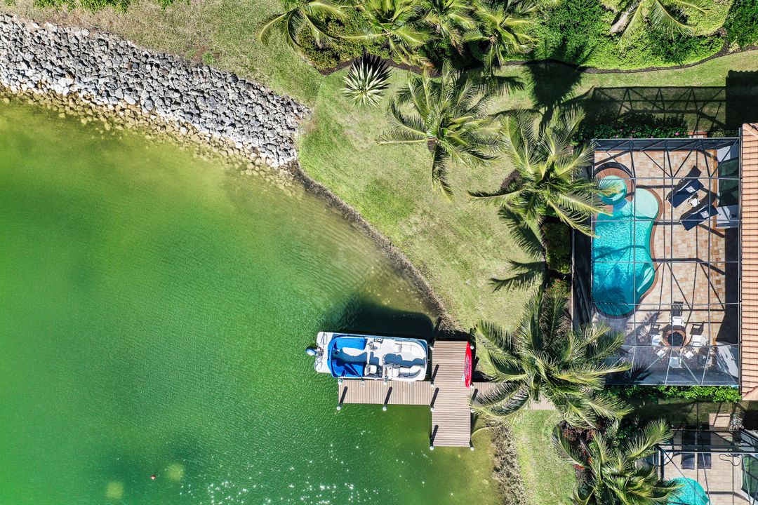 17452 Via Navona Way, Miromar Lakes, FL 33913