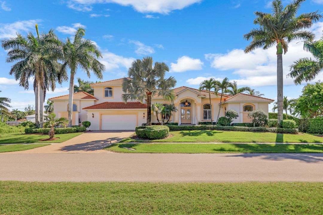 901 E Inlet Dr, Marco Island, FL 34145