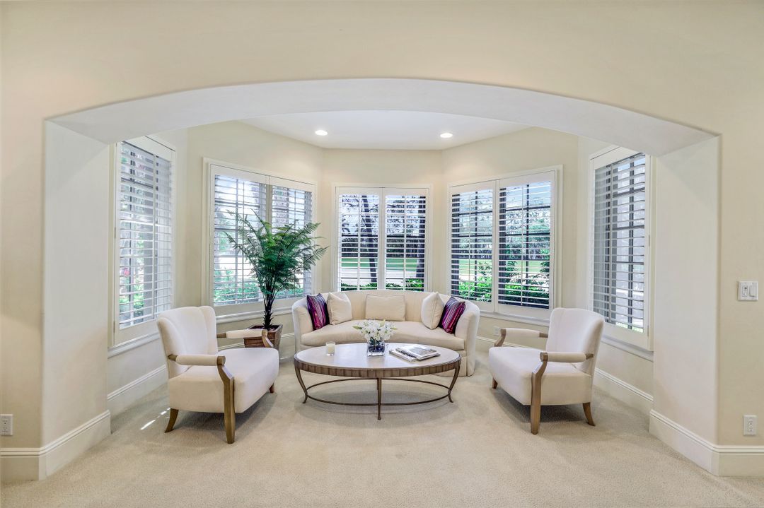 2919 Tiburon Blvd E, Naples, FL 34109