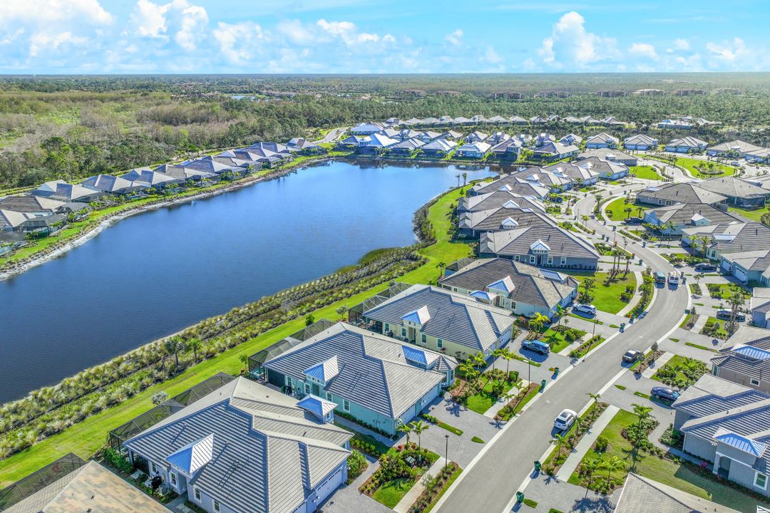 6295 Arriba Ave, Naples, FL 34113