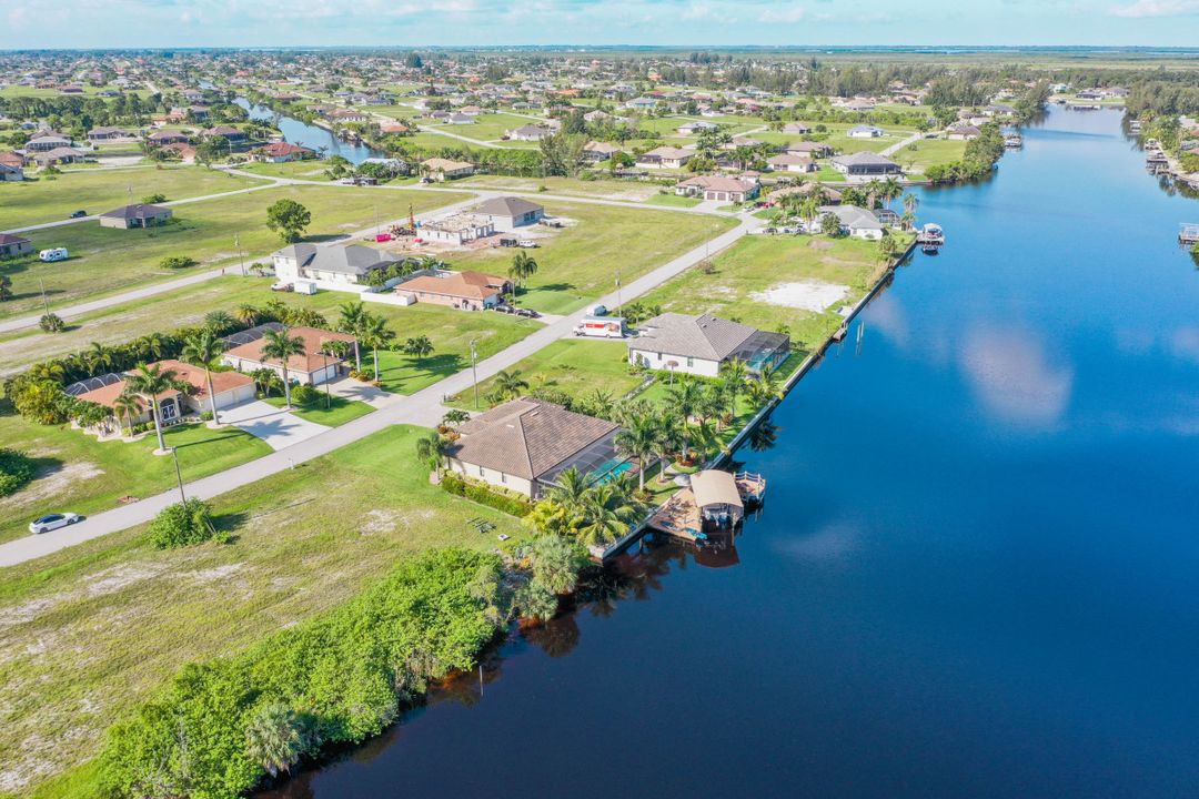 3519 NW 21st Terrace, Cape Coral, FL 33993