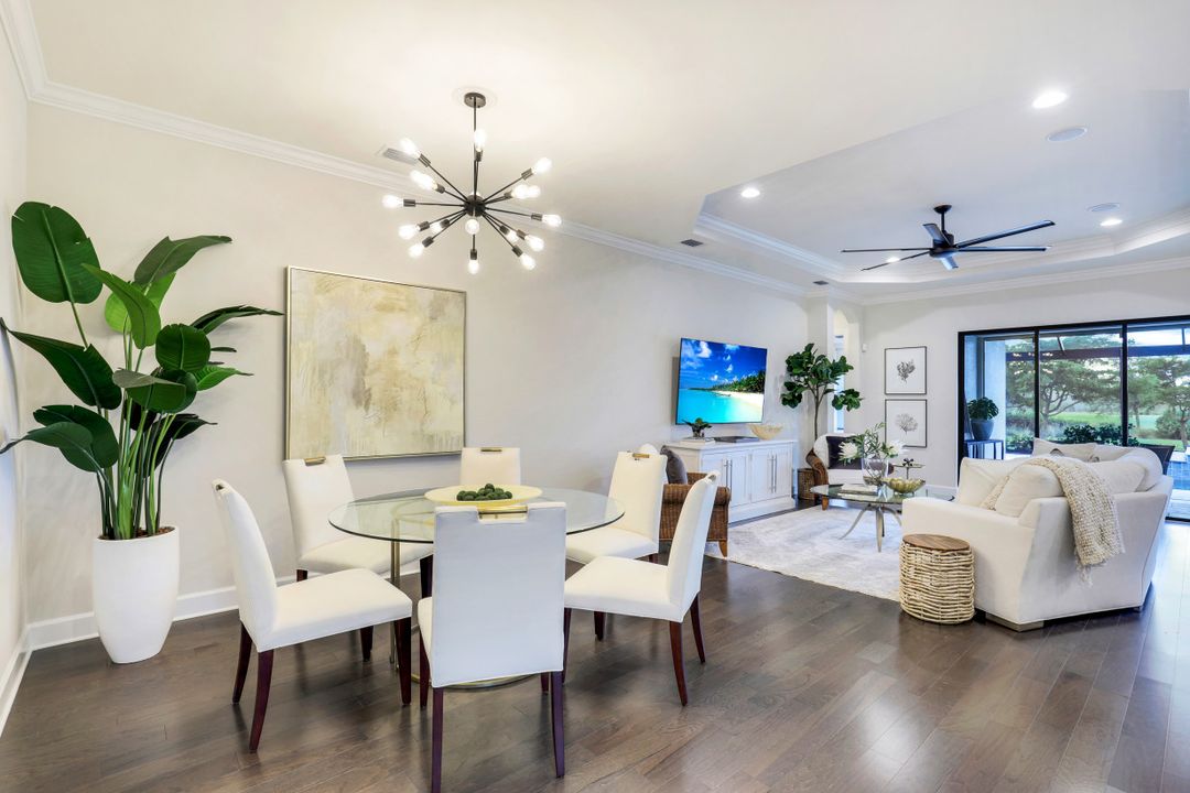 8815 Vaccaro Ct, Naples, FL 34119