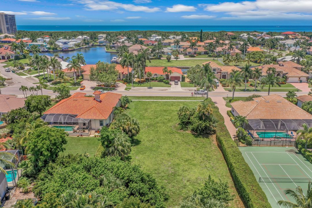 577 Kendall Dr, Marco Island, FL 34145