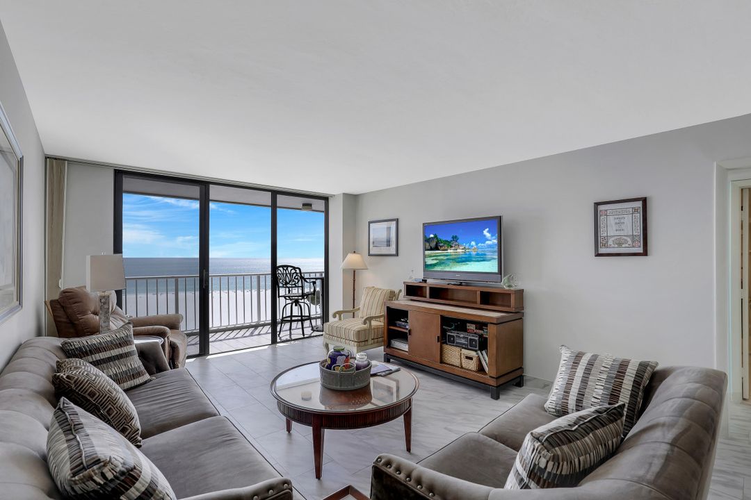 320 Seaview Ct #1805, Marco Island, FL 34145