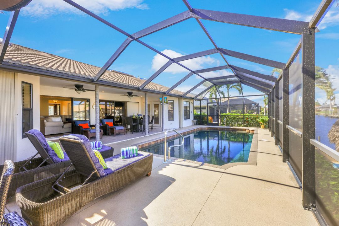 1427 SW 53rd Ln, Cape Coral, FL 33914