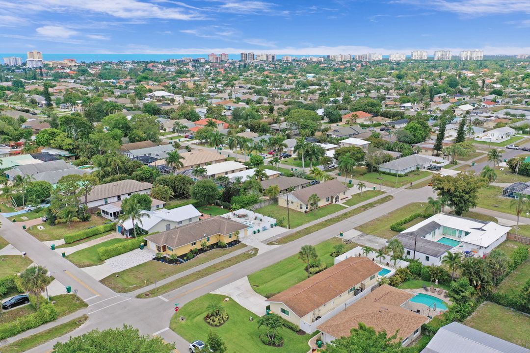 701 93rd Ave N, Naples, FL 34108