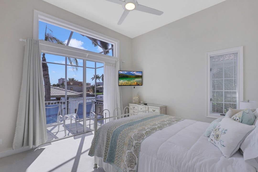 110 Copperfield Ct, Marco Island, FL 34145