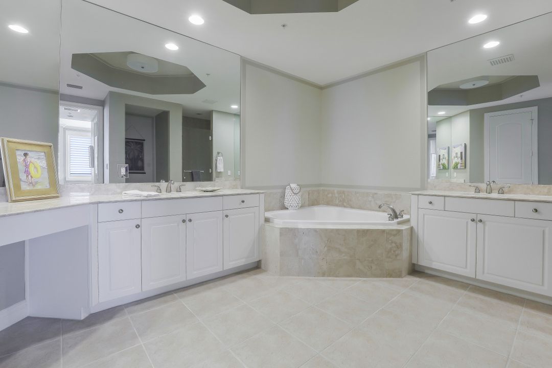 2090 W First St #2508, Fort Myers, FL 33901