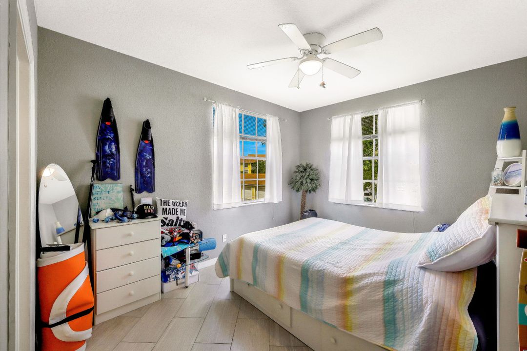 4635 St Croix Ln #1222, Naples, FL 34109