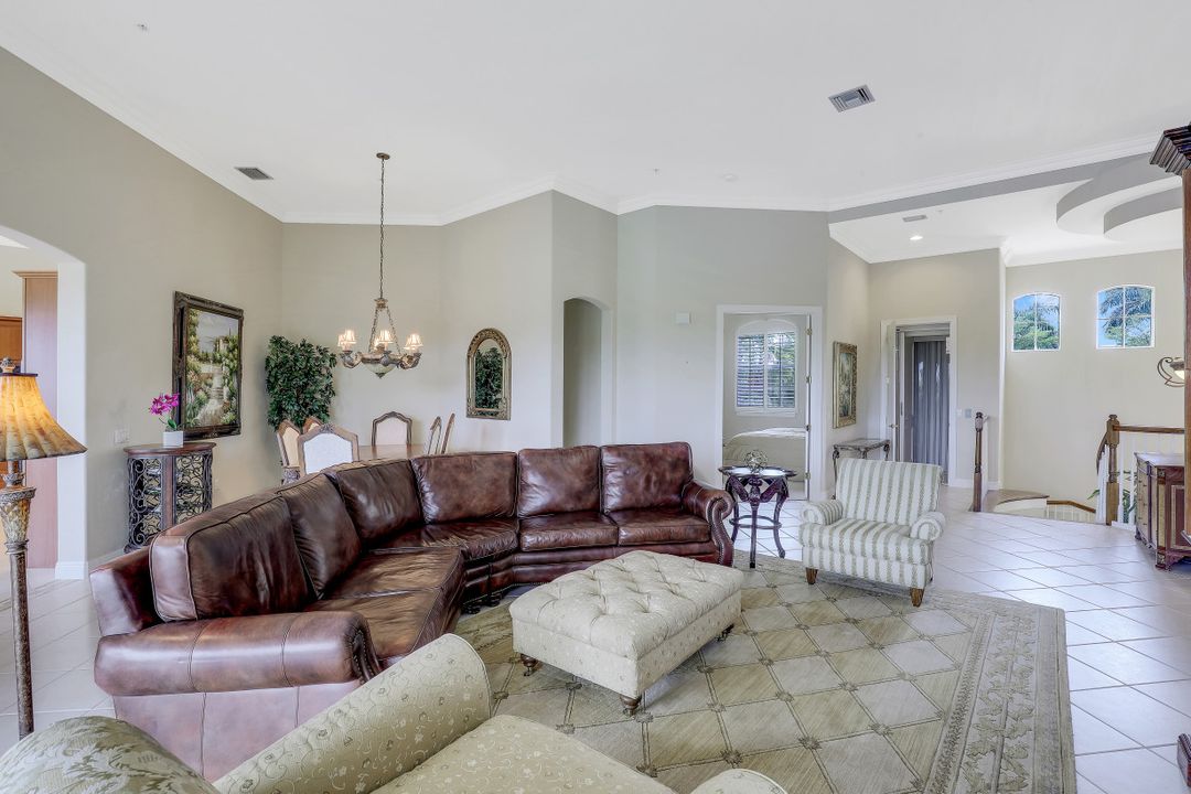 15501 Monterosso Ln #201, Naples, FL 34110