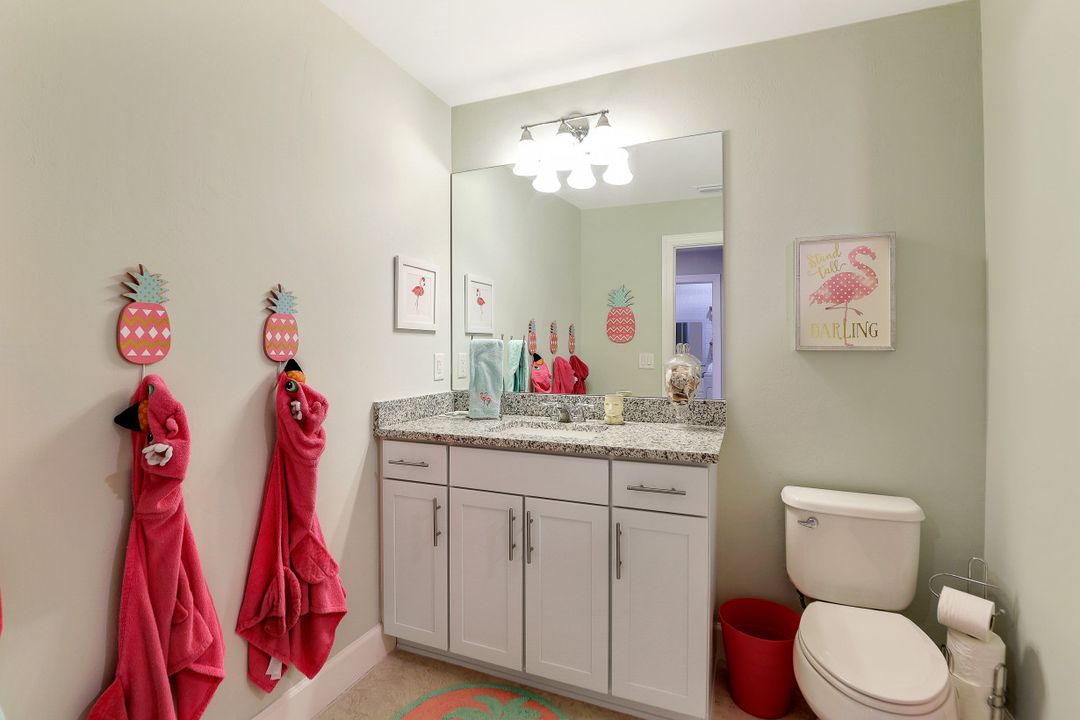 9400 Bramley Terrace, Fort Myers, FL 33967