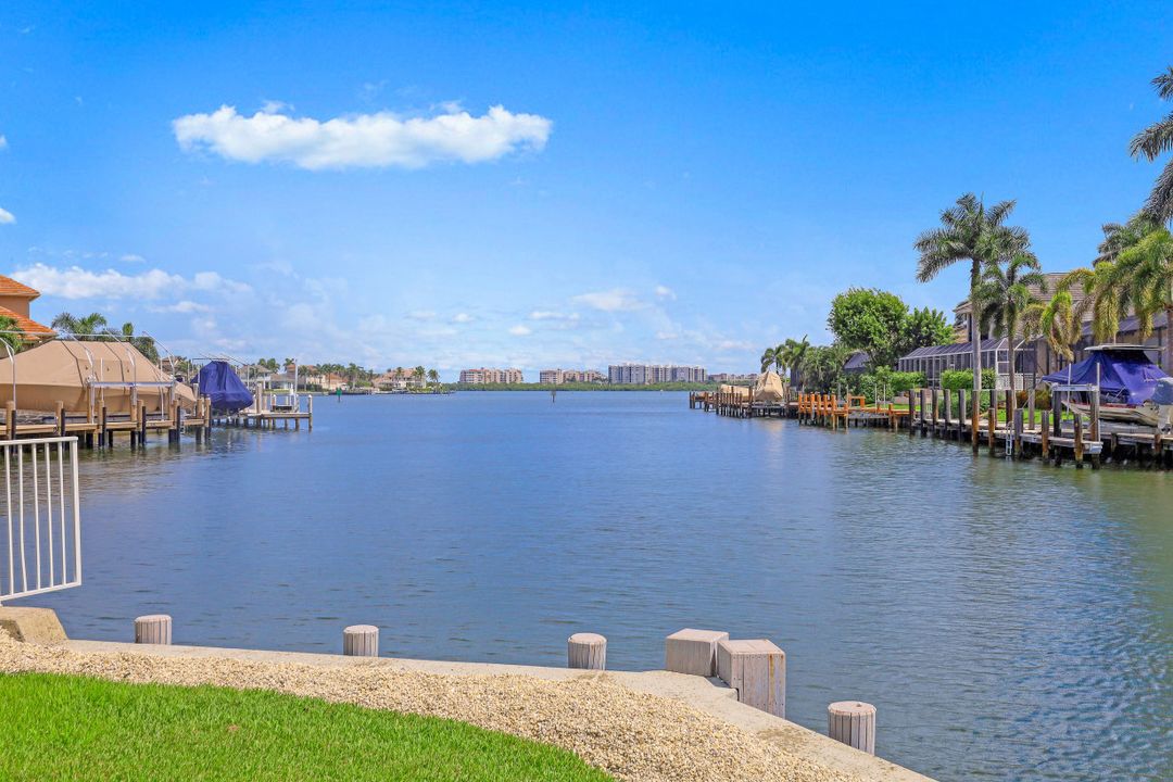 480 Parkhouse Ct, Marco Island, FL 34145