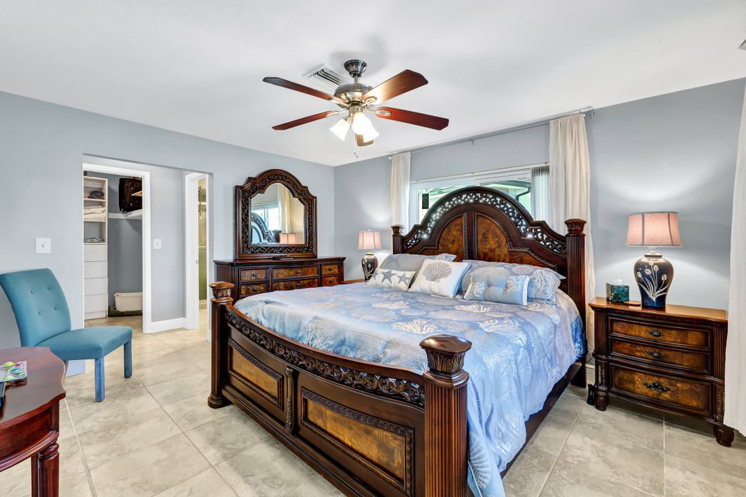 1229 SW 54th St, Cape Coral, FL 33914