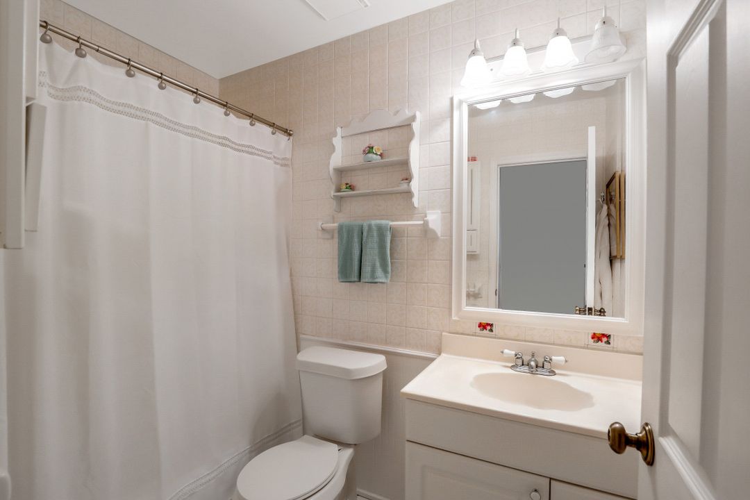 249 3rd St, Bonita Springs, FL 34134