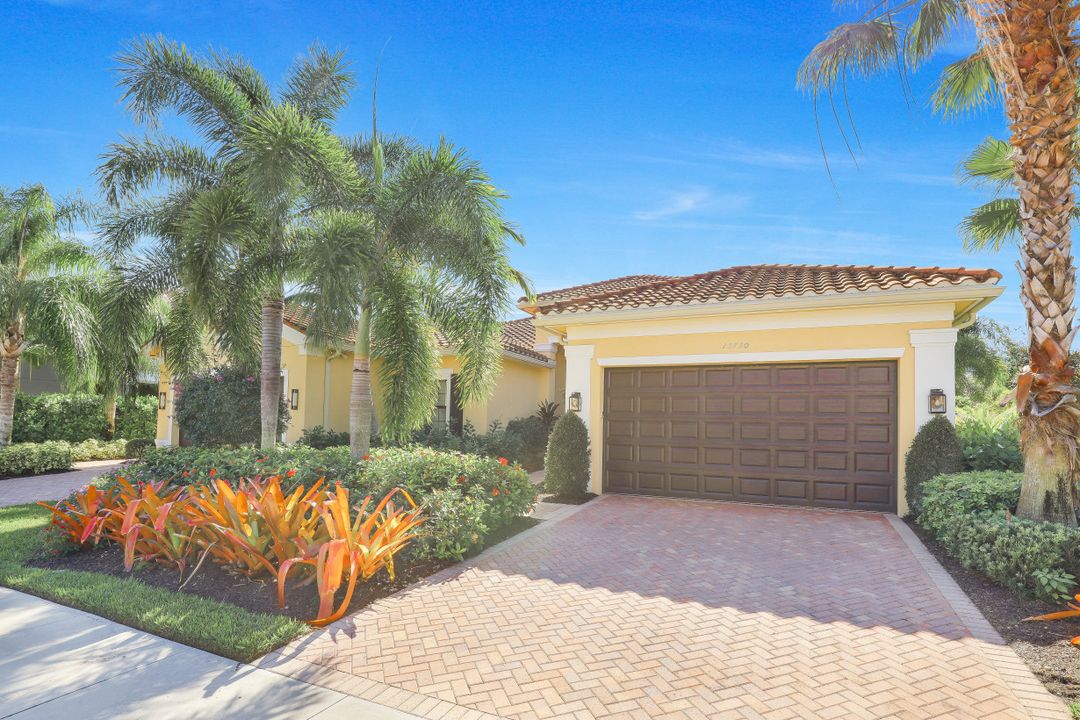 13730 Callisto Ave, Naples, FL 34109