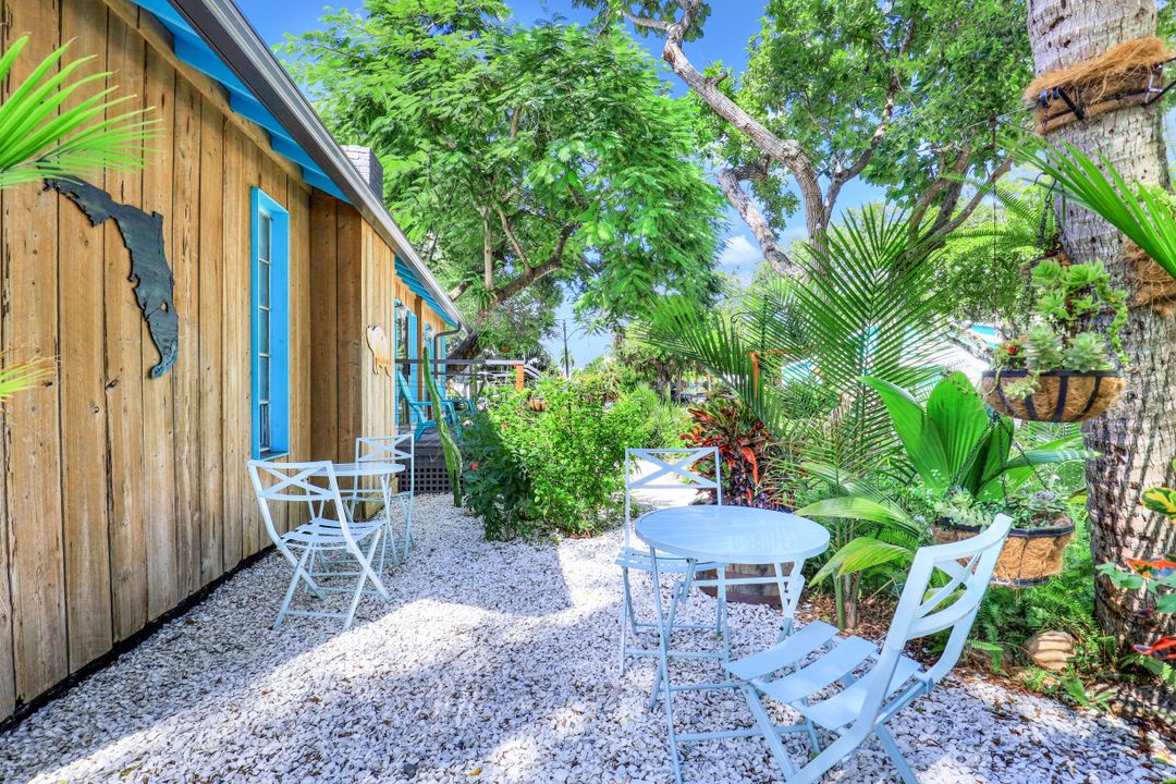 2204 Brevard Ave, Fort Myers, FL 33901