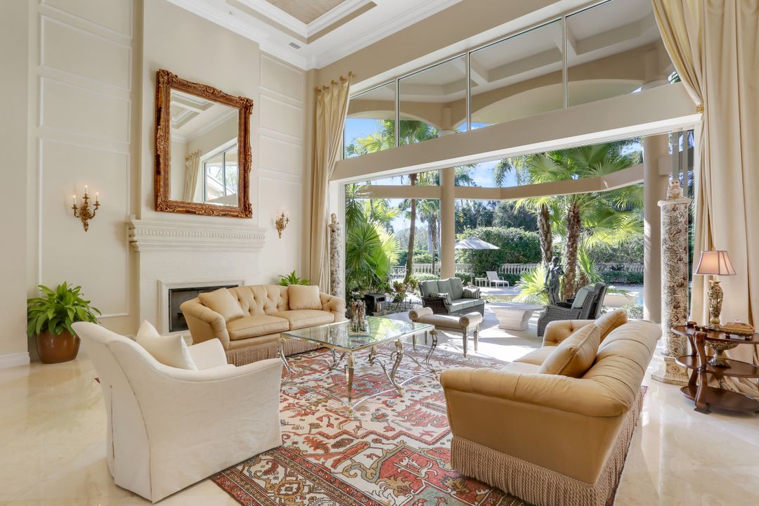 4309 Brynwood Dr, Naples, FL 34119