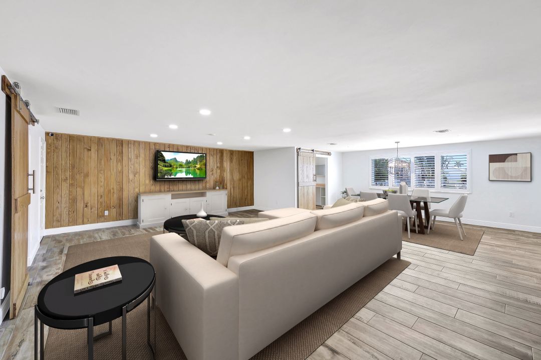 318 Polynesia Ct, Marco Island, FL 34145