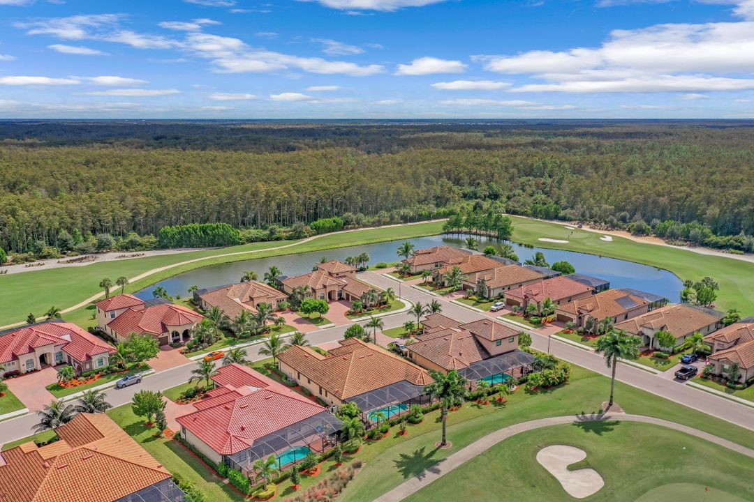 28770 Cavan Ct, Bonita Springs, FL 34135